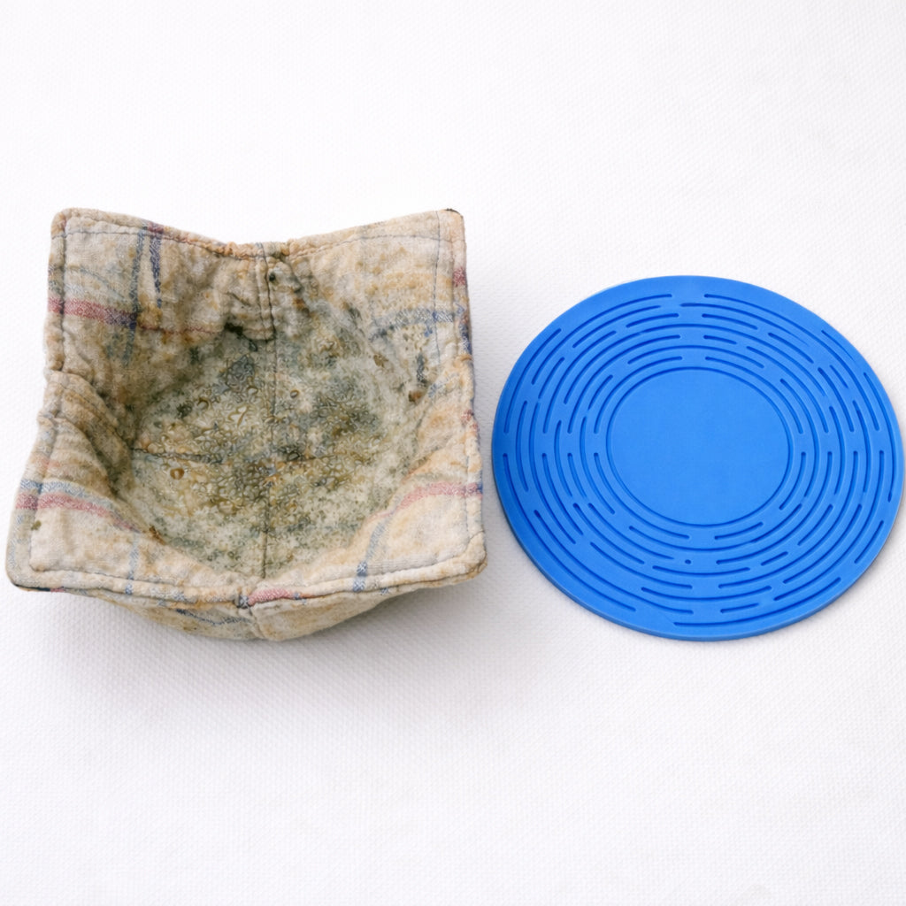 Vodlan™ 2-in-1 Zero-Void™ Silicone Mesh Bag & Heat-Resistant Trivet Mat for Hot Bowls (Offer)